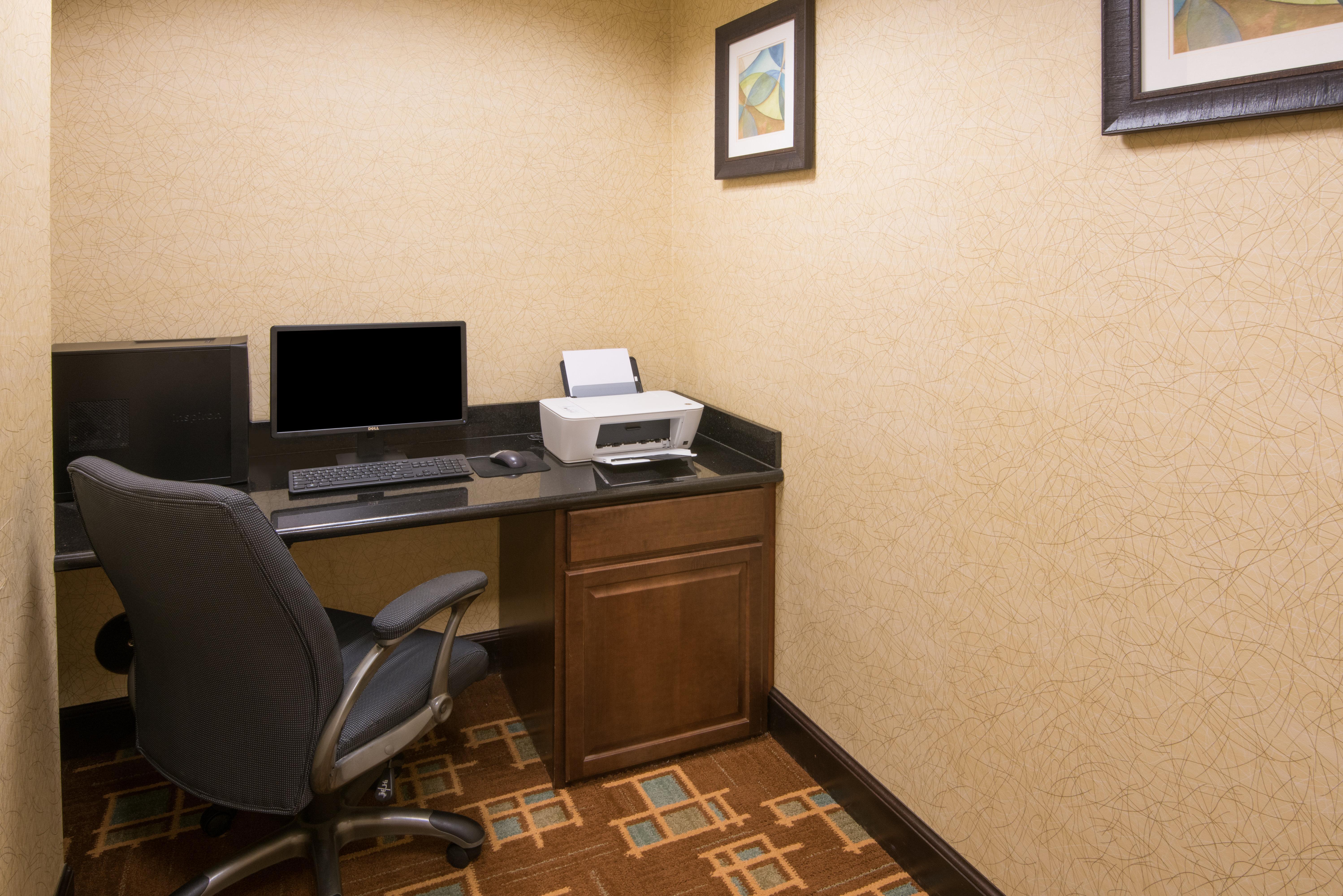 Holiday Inn Express Hotel & Suites Wauseon By Ihg Екстериор снимка