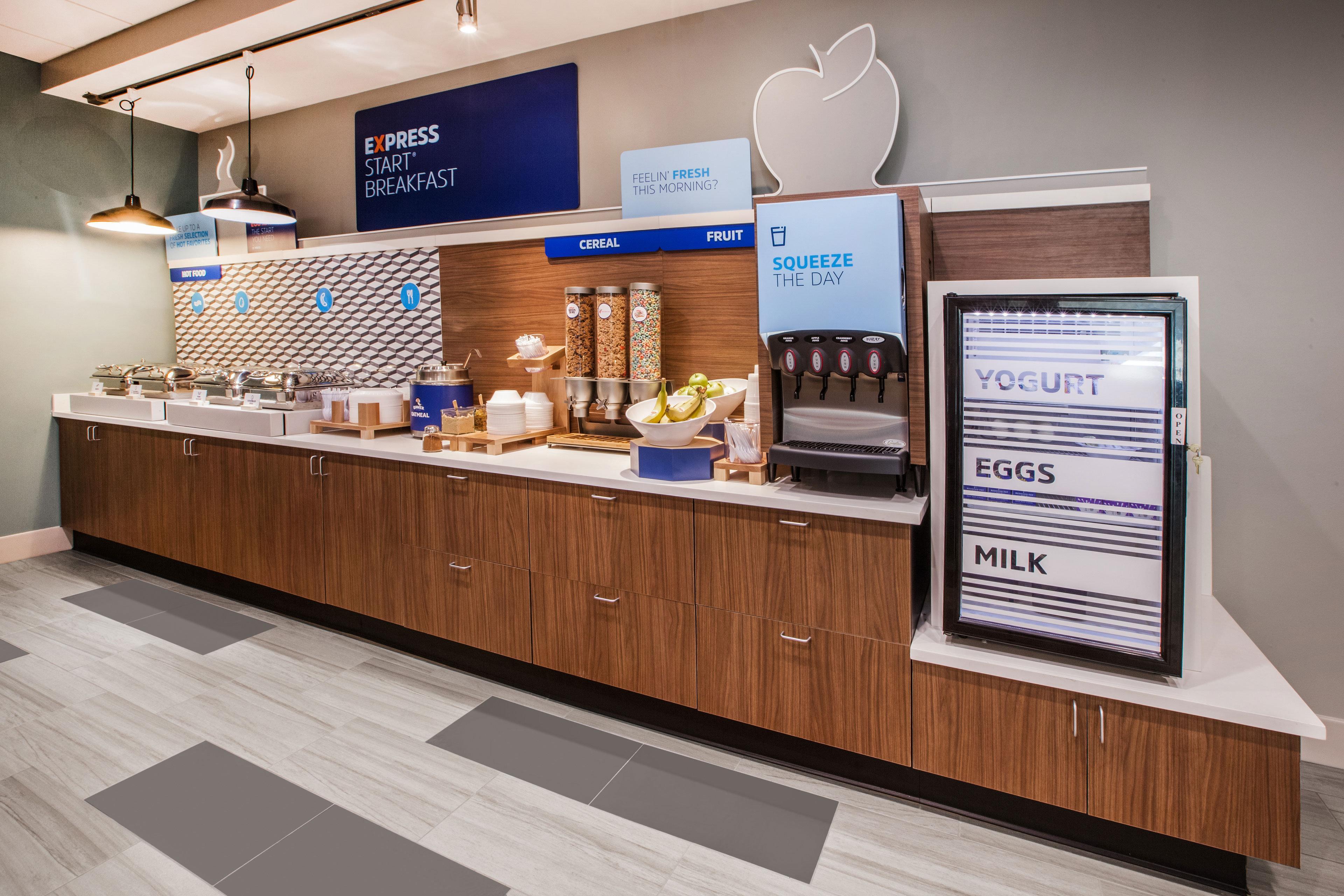 Holiday Inn Express Hotel & Suites Wauseon By Ihg Екстериор снимка