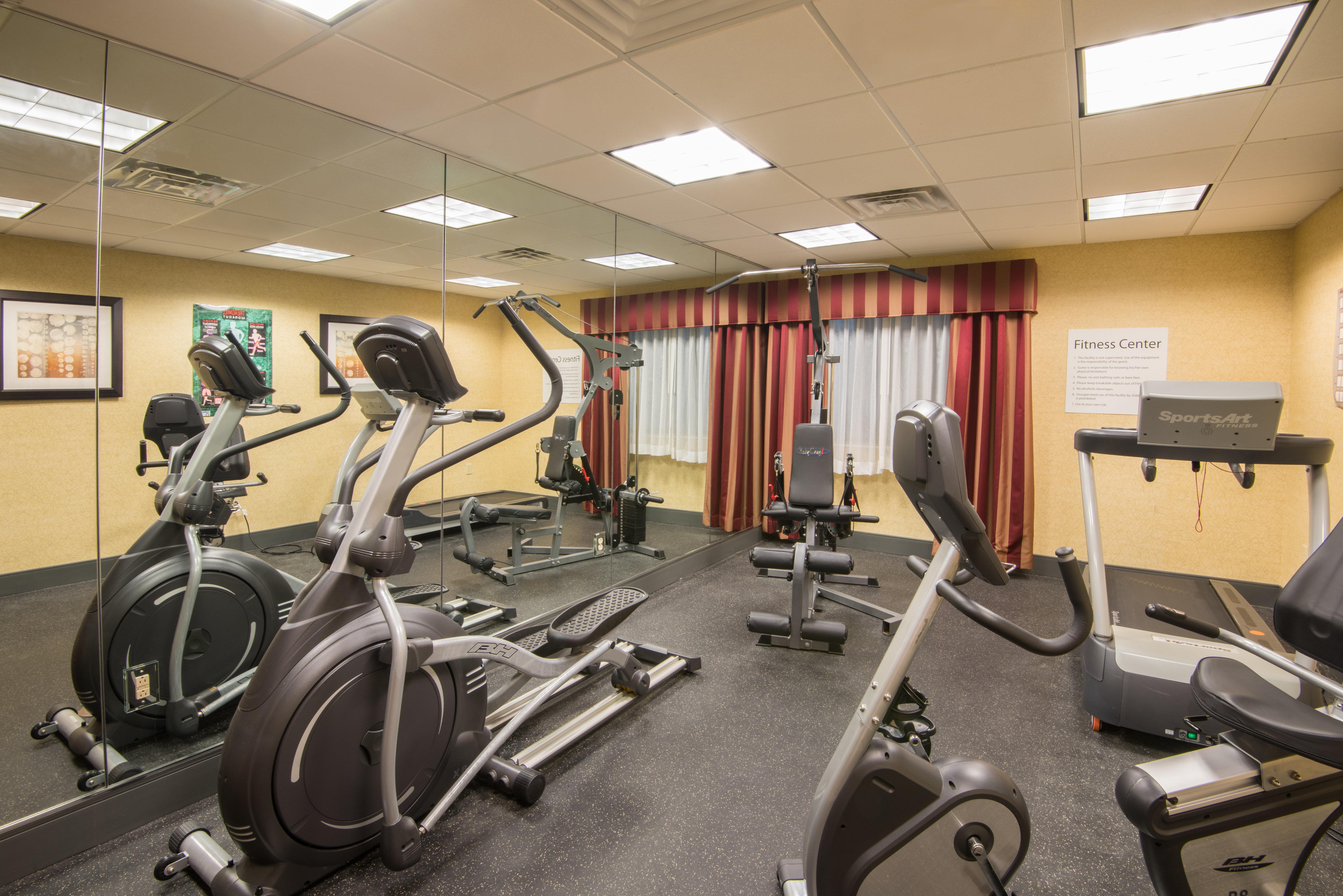 Holiday Inn Express Hotel & Suites Wauseon By Ihg Екстериор снимка